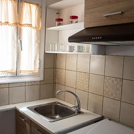 Maisonettes Katerina / 5 * Vári